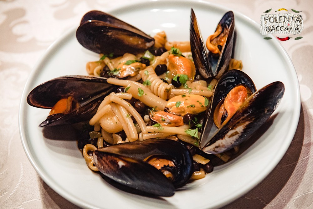 pasta_ceci_neri_cozze_3